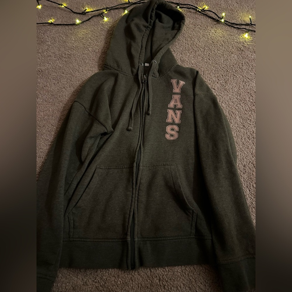vans women's zip up